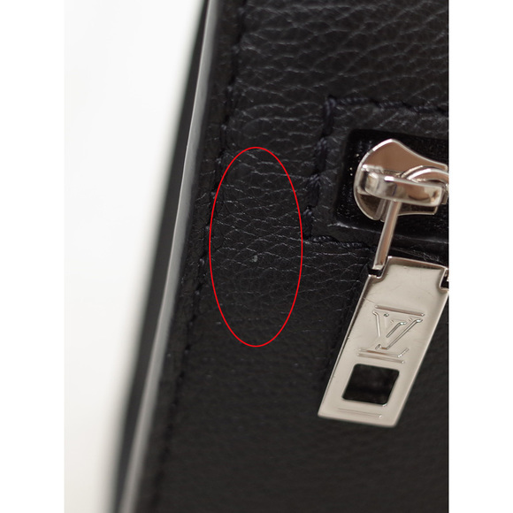 Louis Vuitton My LockMe BB Chain Shoulder Bag Noir Black - Picture 7 of 9